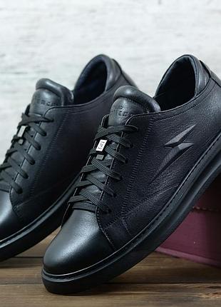 Чоловічі шкіряні кеди vivaro