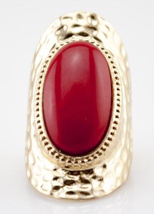 Кольцо с красным камнем амнезия2 фото