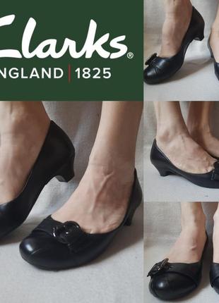 Шкіряні туфлі clarks p.35.5 бразилія