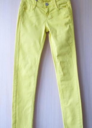 Летние желтые джинсы stradivarius, xs