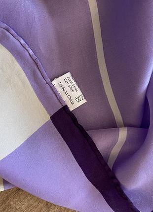 Хустку, 100% шовк, щільний, атласний, заміри на фото, можна використовувати як аксесуар на голову, шию, сумочку, руку, на волосся....