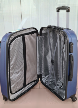 Отличный  дорожный средний чемодан carbon 310 турция5 фото