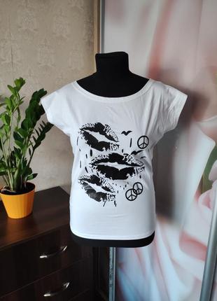 Нова футболка 46-48 розмір