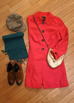 Шикарный акцентный тренч от люксового бренда banana republic