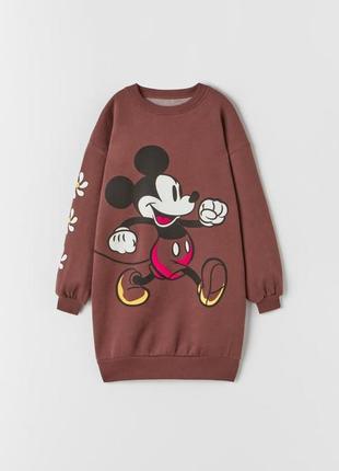 Платье принтом «микки маус» © disney zara