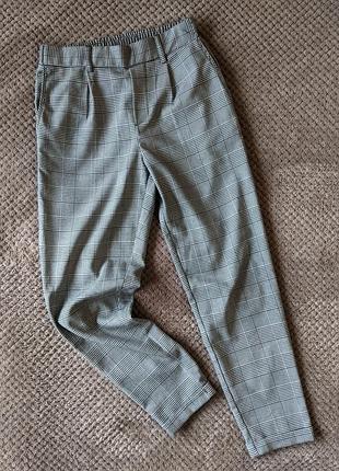 Брюки жіночі bershka