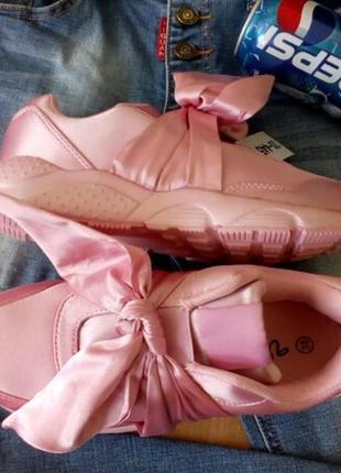 Кросівки польща пудра/ рожеві з бантом2 фото