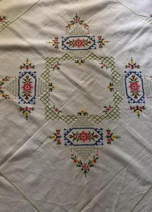 Скатертина - наперон