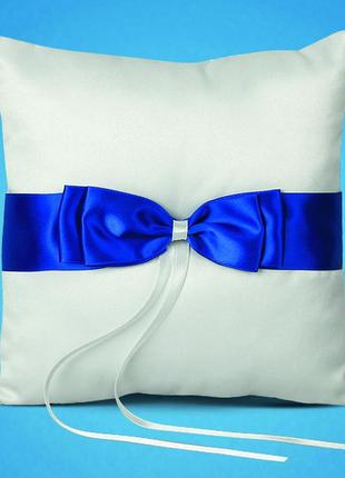 Вадебная подушечка для обручок з синьою стрічкою