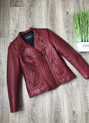 Шкіряна куртка бренду leonardo на розмір м