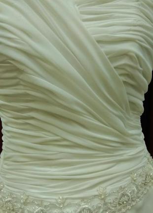 Коротке весільне плаття кольору шампань3 фото