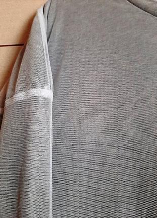 Красивенный серый свитшот с белым шифоновым верхом8 фото