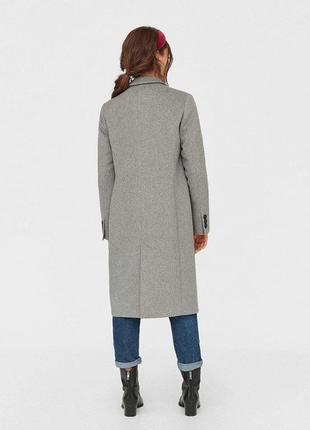Пальто stradivarius 2