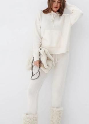 Костюм спортивный ( худи + штаны)