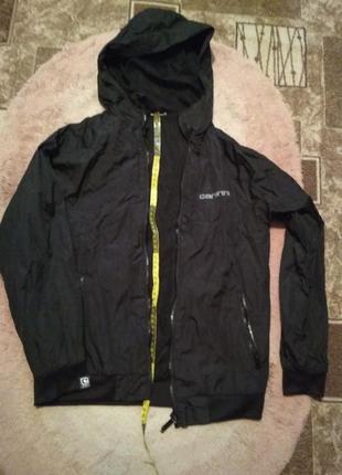 Легка курточка, вітрівка