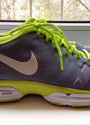 Фірмові кросівки nike dual fusion(original).