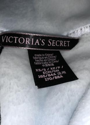 Короткий затишний халат з логотипом victoria's secret5 фото