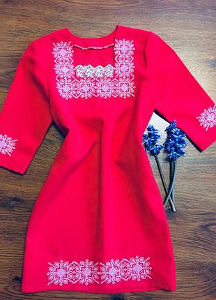 Красивое платье вишиванка  в стиле этно