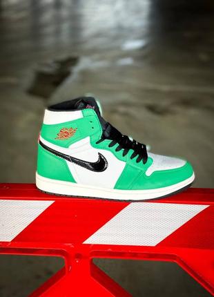 Кросівки nike air jordan 1 high og wmns lucky green4 фото