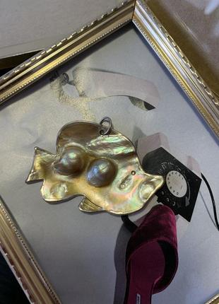 Вінтажний золотистий кулон у вигляді рибки з ненародженим перлами