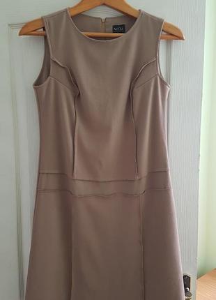 Сукня v.o.i італія