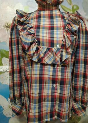 Винтажная блуза в клетку  с оригинальным воротом и рюшей bhs l