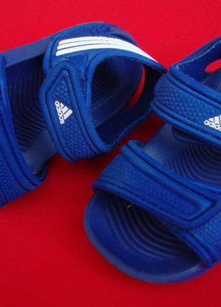 Сандалі adidas оригінал blue 20 розмір