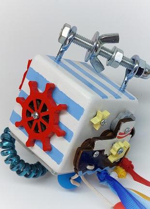 Бизикубик морской