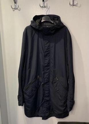 Чоловіча куртка вітровка
