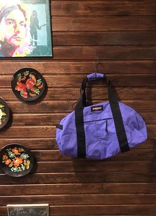 Оригінальна дорожня сумка eastpak