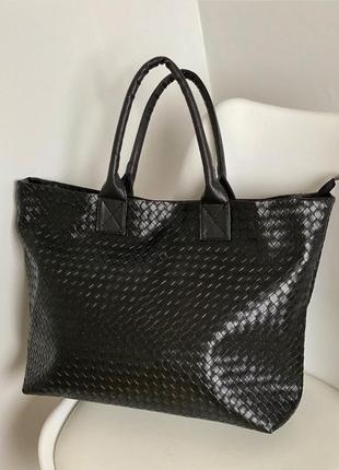 Стильная сумка - шоппер чёрного цвета