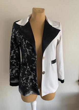 Оригінальний піджак.,