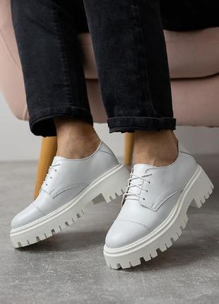 Шикарні туфлі жіночі