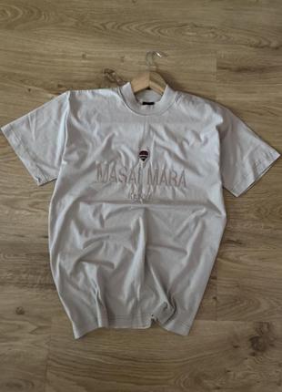 Стильна дизайнерська футболка masai mara kenya