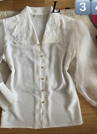 Нарядна блузка, камені