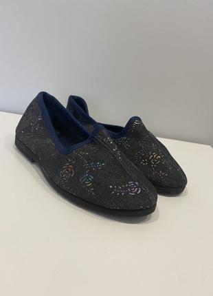 Дитячі тапочки