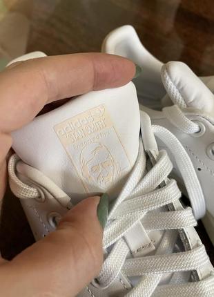 Состояние новых вечная классика белые кроссовки кеды adidas stan smith 23.5 стелька/ кожа5 фото