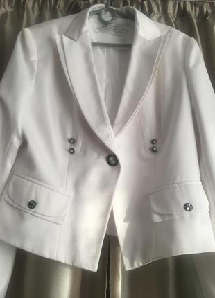 Белый пиджак1 фото