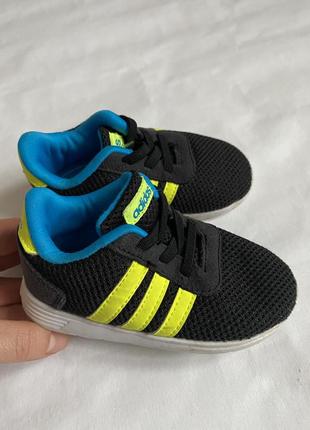 Кросовочки adidas на хлопчика, розмір 22