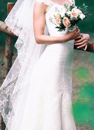 Изумительное свадебное платье цвета айвори1 фото