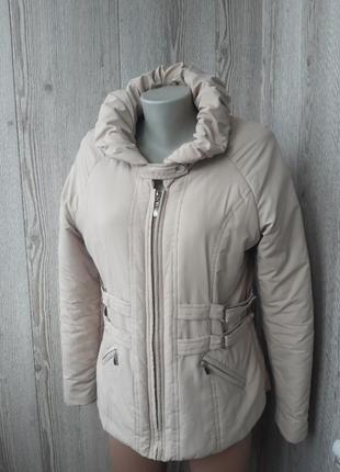 Жіноча демісезонна куртка