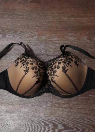 Брендовый шикарный бюстгалтер р.80 g 36 f от gossard  косточки поролон кружево