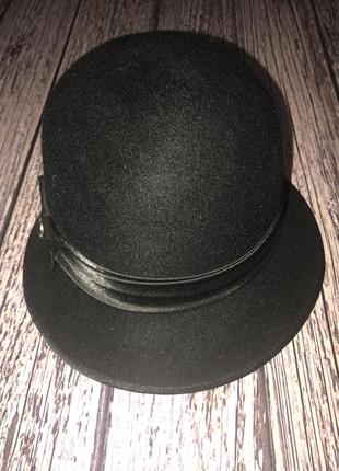 Фетровий капелюх жіноча