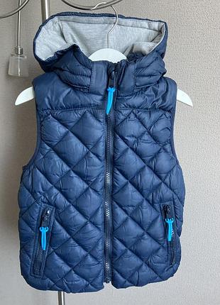 Жилетка утеплена h&m