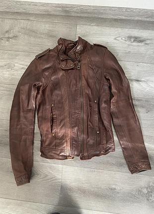 Кожанка bershka, шкіряна куртка, стан нової