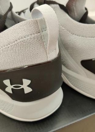 Кроссовки мужские under armour ( новое ) 41 - 45 р.
оригинал7 фото