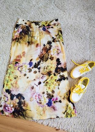Дууже яскрава гарна спідничка р l ц 329 гр👍💐💐💐