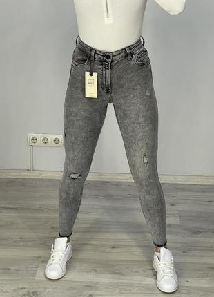 Джинсы bershka denim