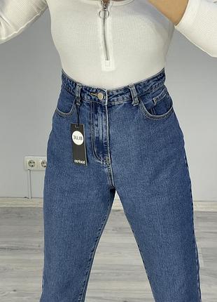 Джинсы мом boohoo