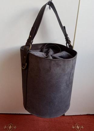 Кожаная сумка ведро цилиндр а. bellucci италия натуральная кожа відро3 фото